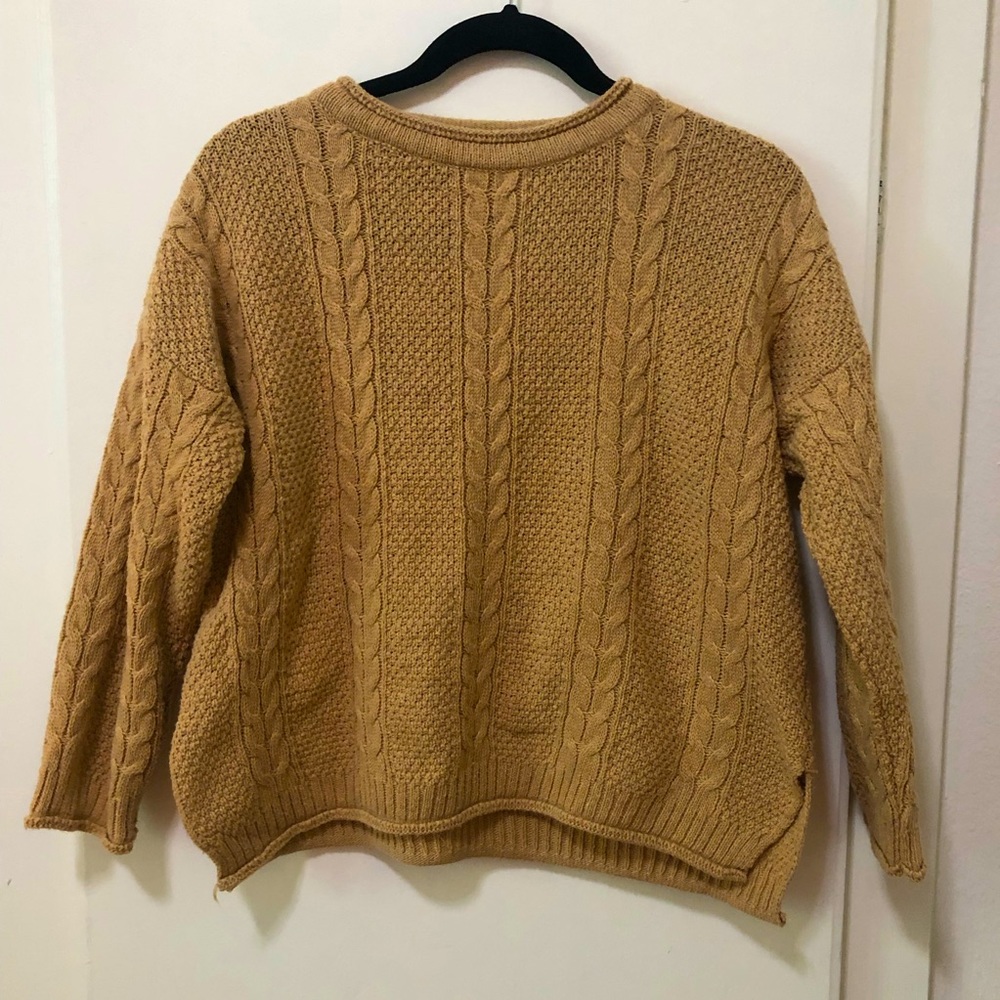 Cable knit brown sweater